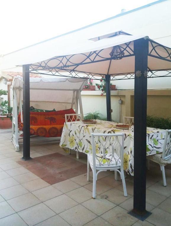 Civico 29 Appartement Olbia Buitenkant foto